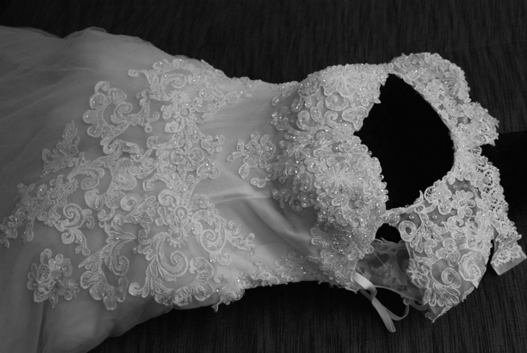 Thanh lý Áo Cưới Soire và Veston Studio (mới 90%) Hàng ngoại Phalê - Giá 14triệu