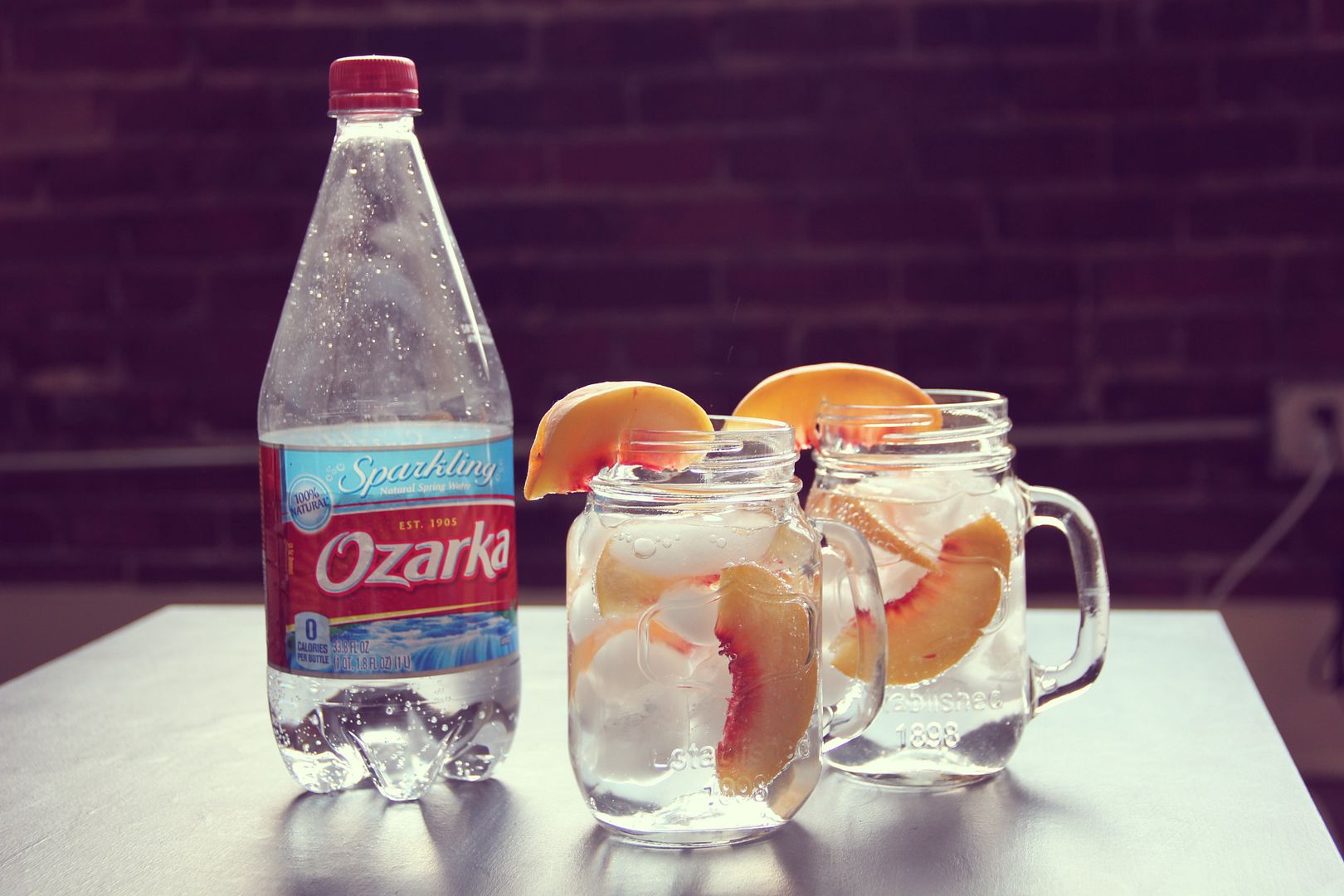 Ozarka® Brand Sparkling Natural Spring Water with Peaches // http://www.tenfeetoffbeale.com