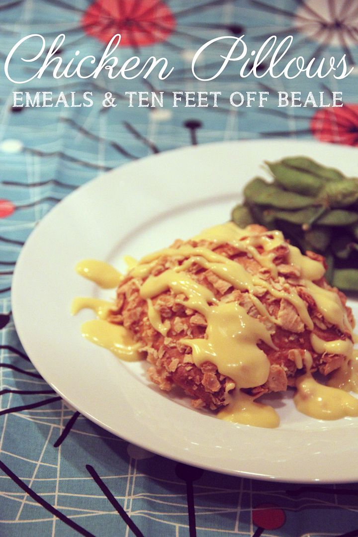 Chicken Pillows Recipe // eMeals & Ten Feet Off Beale http://www.tenfeetoffbeale.com
