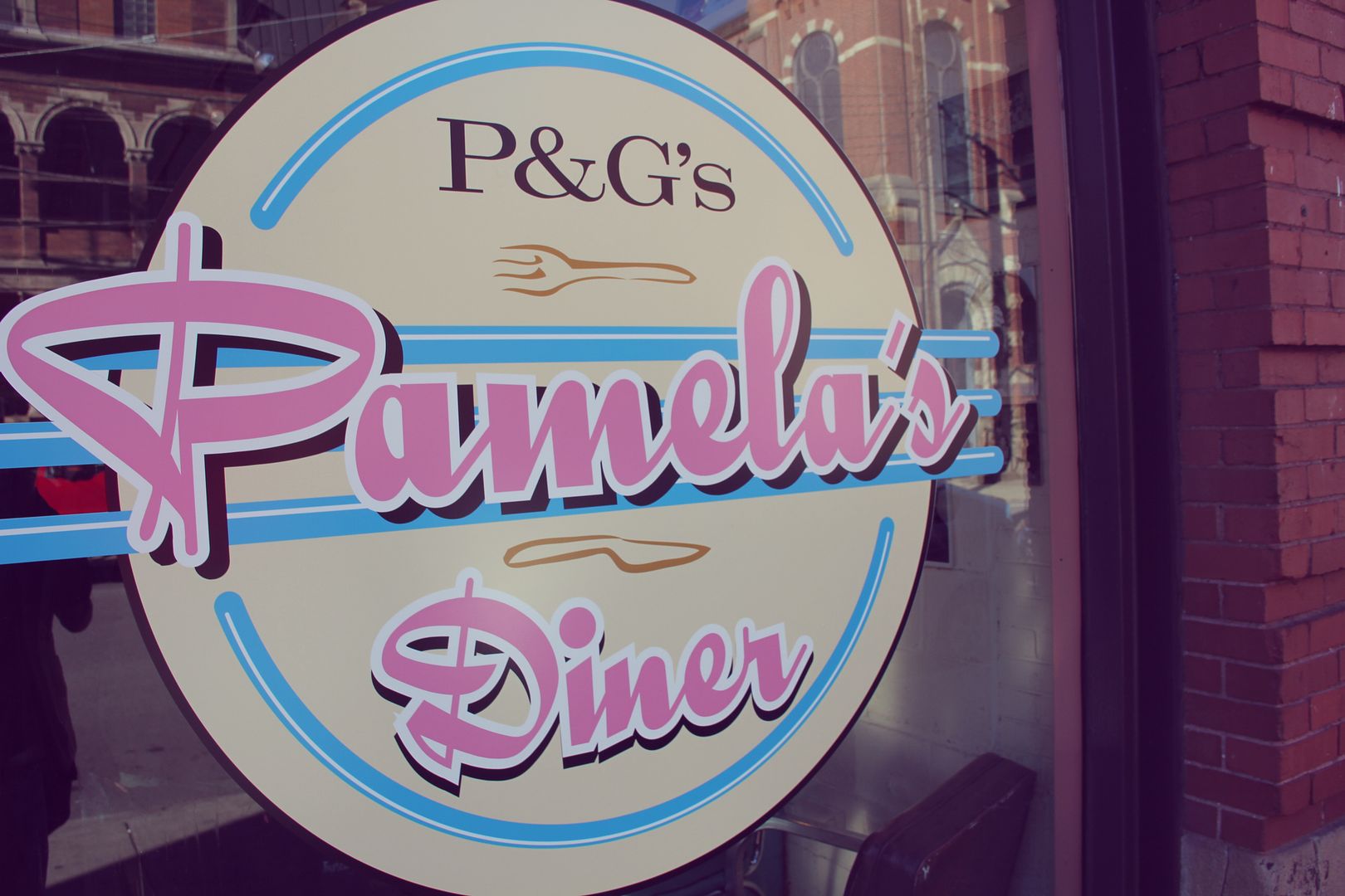 Pamela's Diner, Pittsburgh // Ten Feet Off Beale http://www.tenfeetoffbeale.com