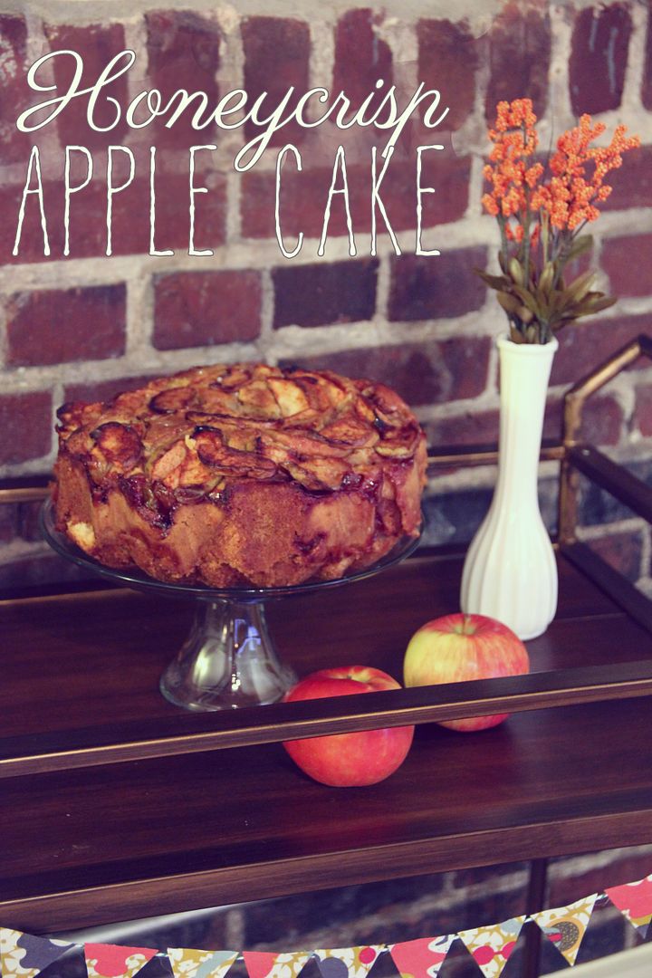 Honeycrisp Apple Cake Recipe // Ten Feet Off Beale http://www.tenfeetoffbeale.com