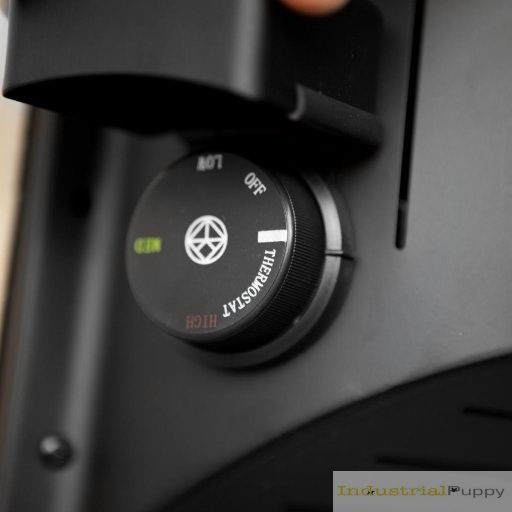 AKOMA Dog House HOUND Heater Furnace 110 volt Warm Heated Pet HHF1