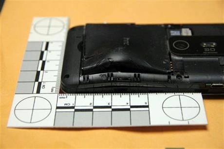 celular detiene una bala